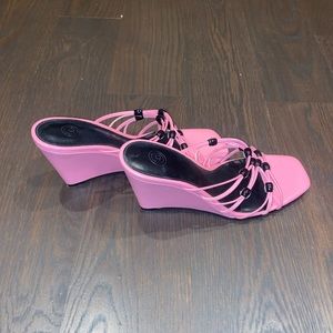 Urban outfitters Pink y2k wedges
